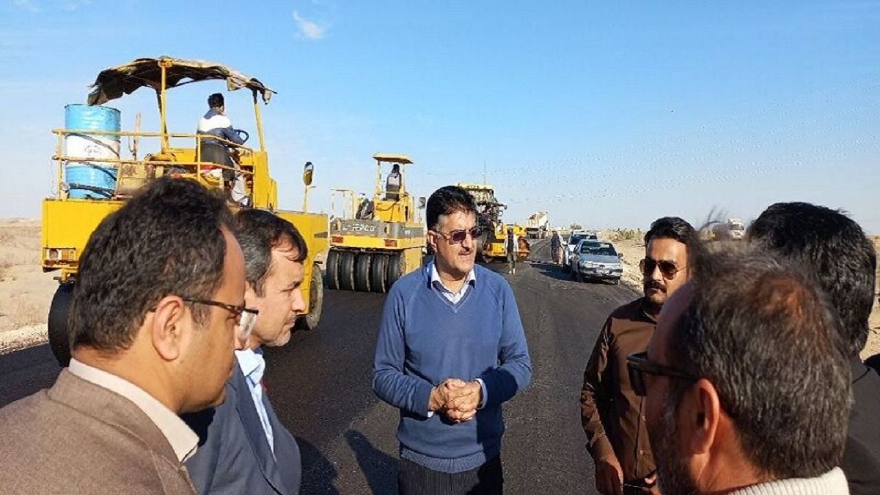 فعال بودن کارگاه‌های راه‌سازی/افتتاح ۵۰ کیلومتر بزرگراه در سیستان و بلوچستان