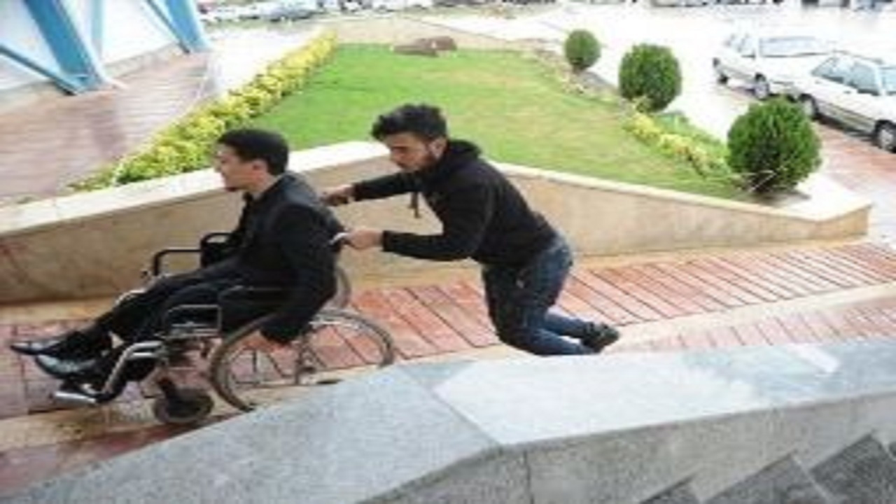 مناسب سازی بیش از ۶ هزار مترمربع از پیاده رو‌های تبریز