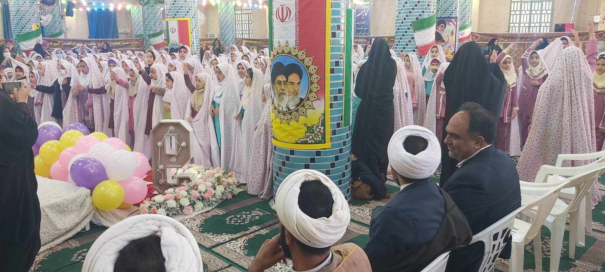 برگزاری جشن تکلیف دختران دانش آموز در انار