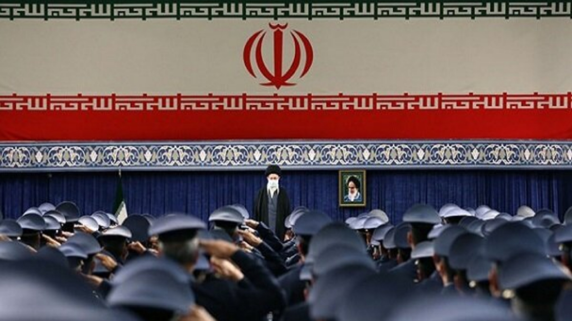 گزارشی از حاشیه دیدار نیروی هوایی ارتش با رهبر انقلاب + فیلم