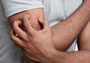چرا خاراندن محل خارش لذت بخش است؟