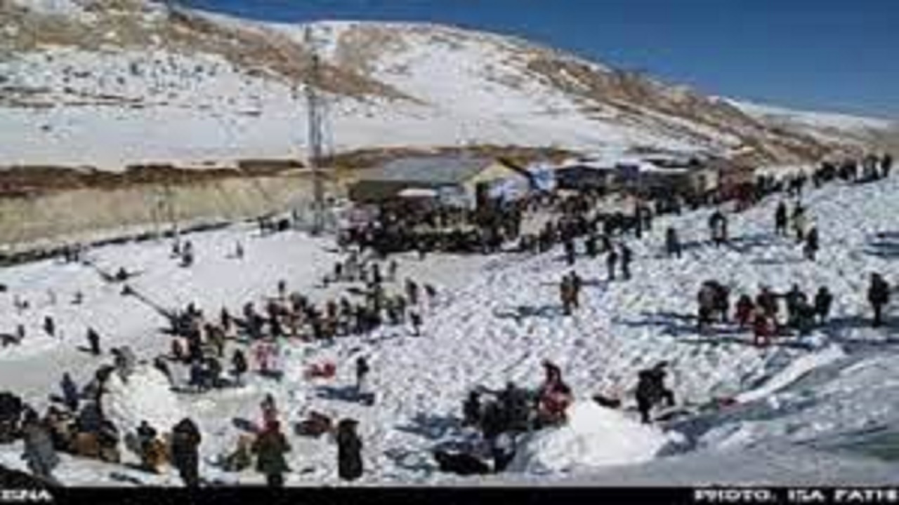 برگزاری پنجمین جشنواره ملی برفی در پیست اسکی کاکان