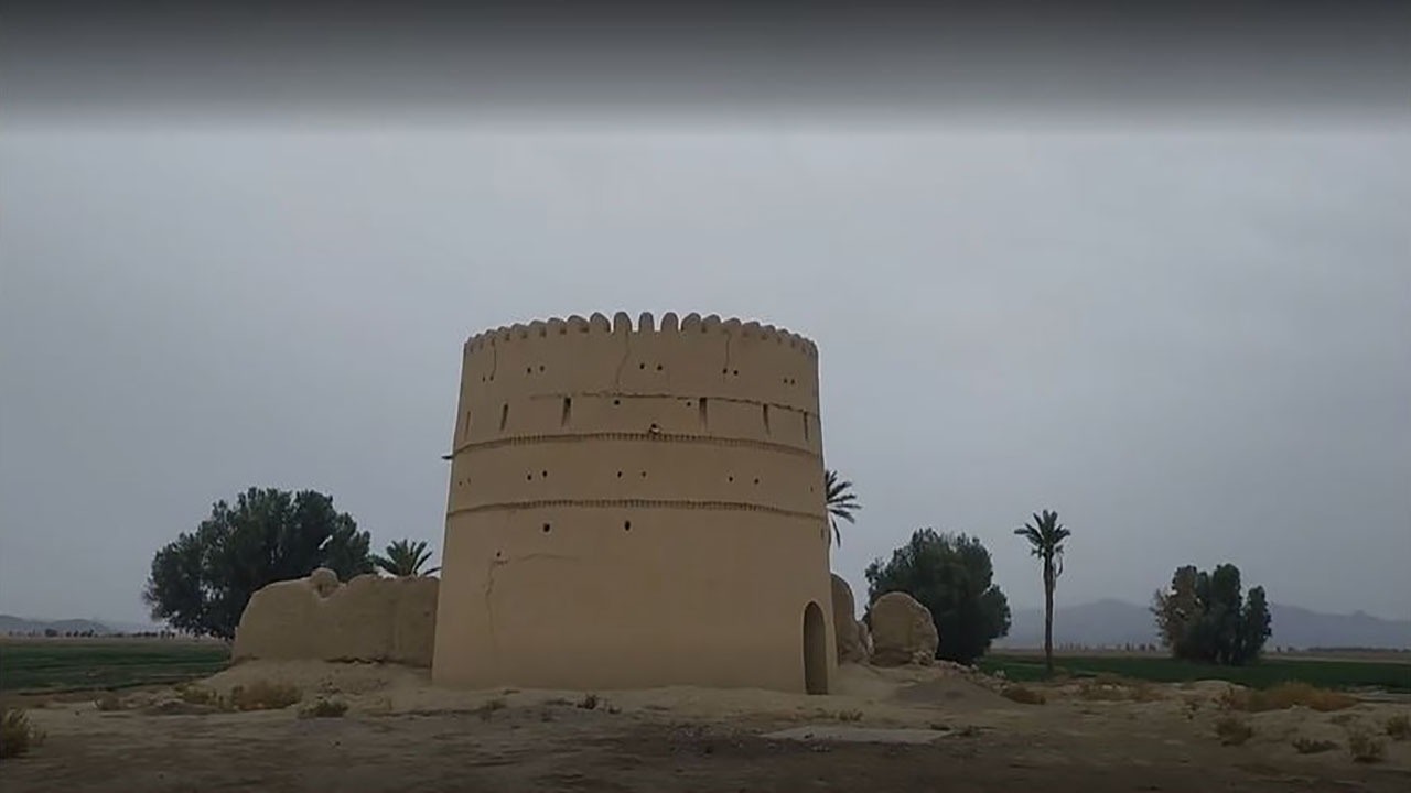 پایان مرمت برج تاریخی مهرآباد در ارزوییه