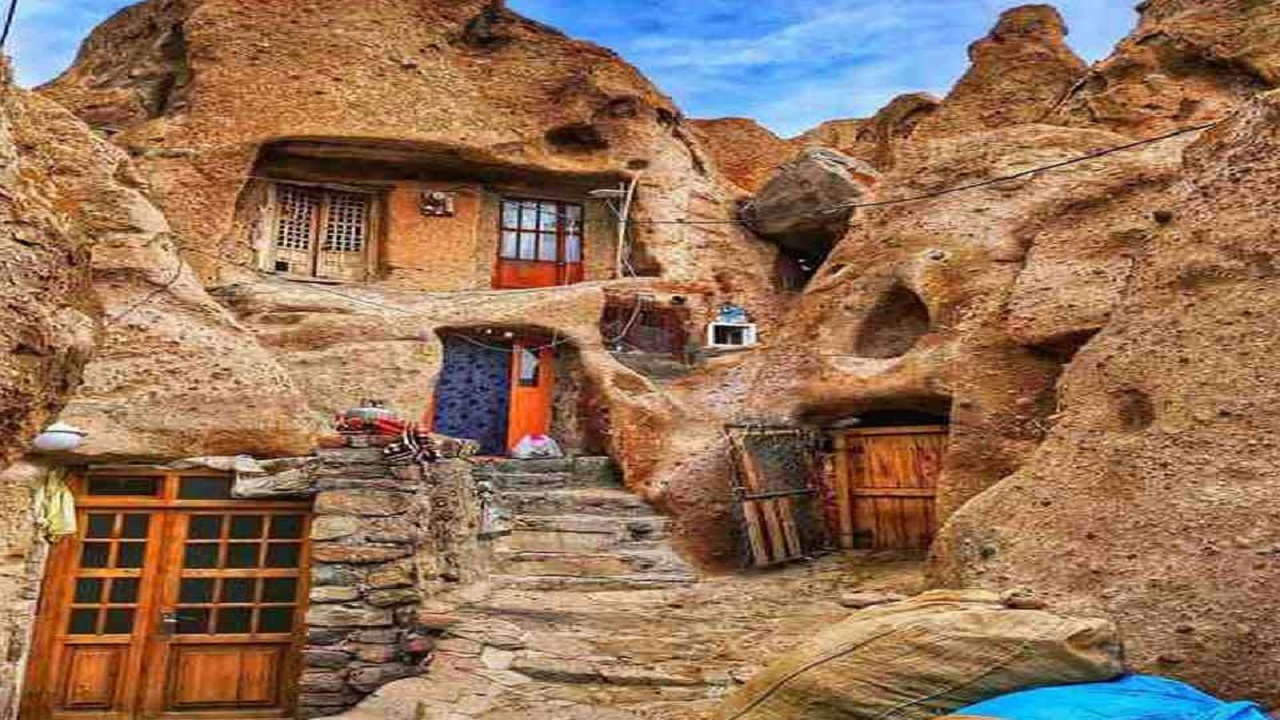 تصاویری از زیبایی‌های روستای کندوان در آذربایجان شرقی + فیلم