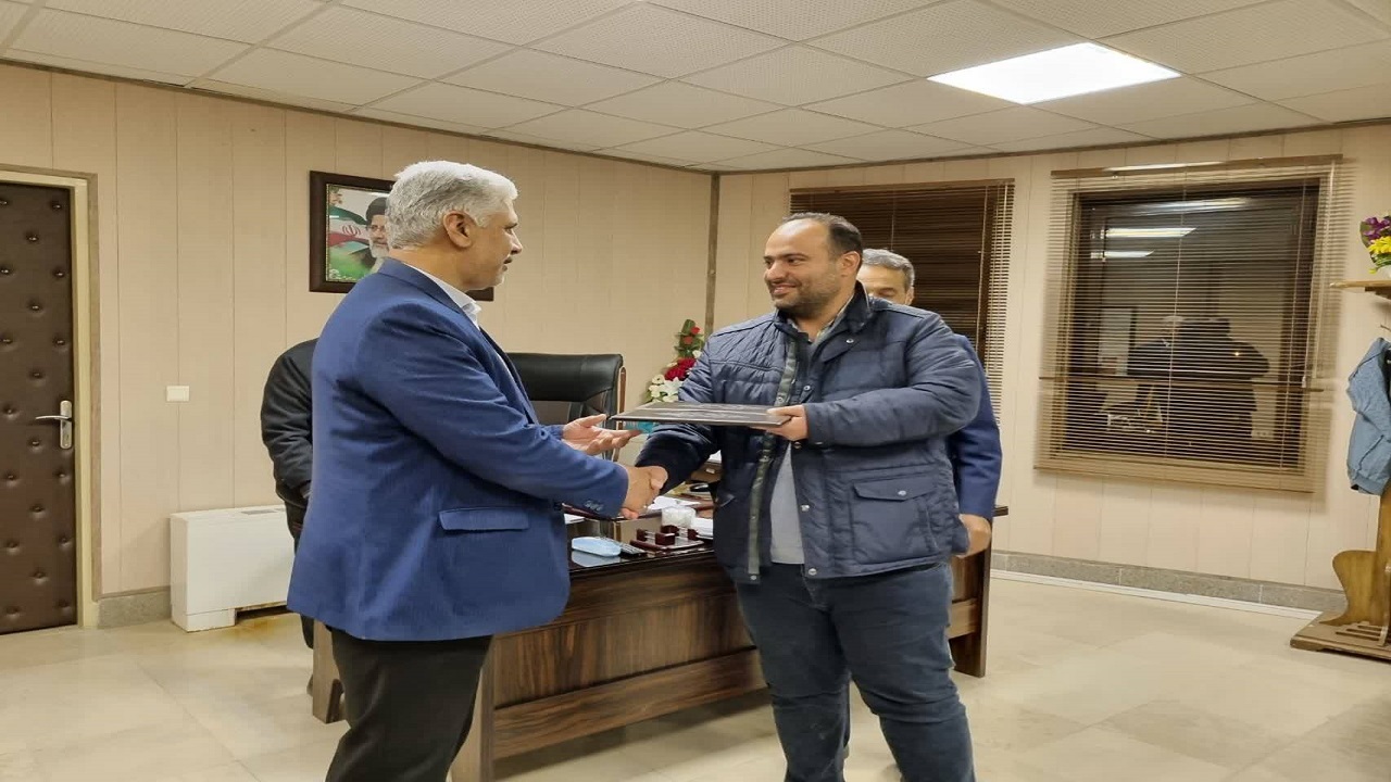 اتمام عملیات روشنایی باند فرودگاه شهدای طبس