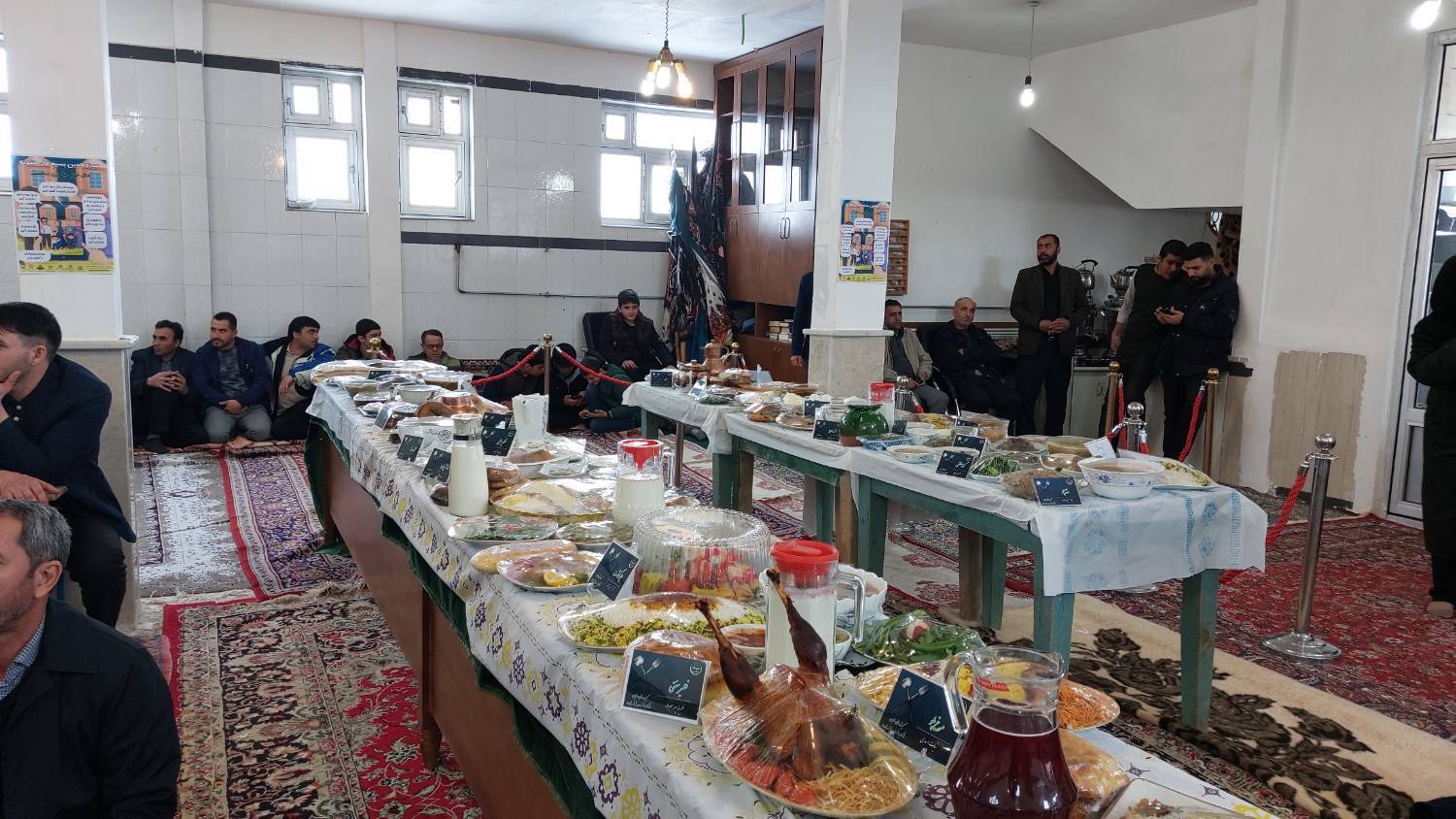 پهن شدن سفره رنگین اهری ها در جشنواره غذاهای سنتی + تصاویر
