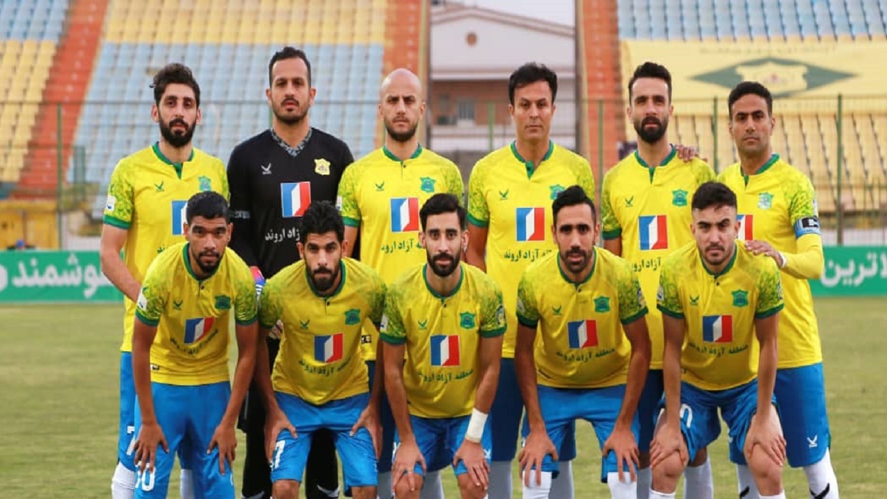 نفت آبادان سقوط نمی‌کند/ با این داوری‌ها انگیزه تیم از بین می‌رود
