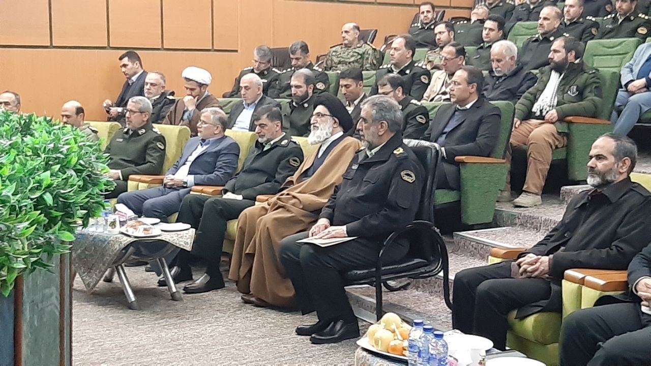 کارنامه نیروی انتظامی قابل قبول است