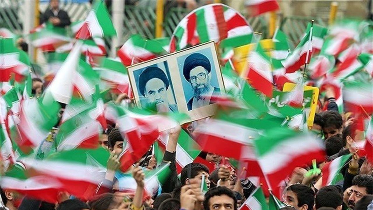 اجازه نمی‌دهیم هیچ گونه خدشه‌ای به عظمت و اقتدار ایران اسلامی وارد شود