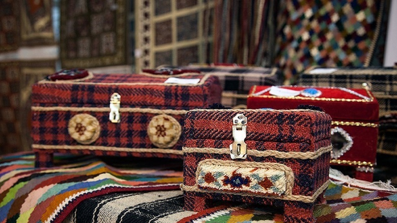 افتتاحیه نمایشگاه دائمی صنایع دستی دامغان + فیلم