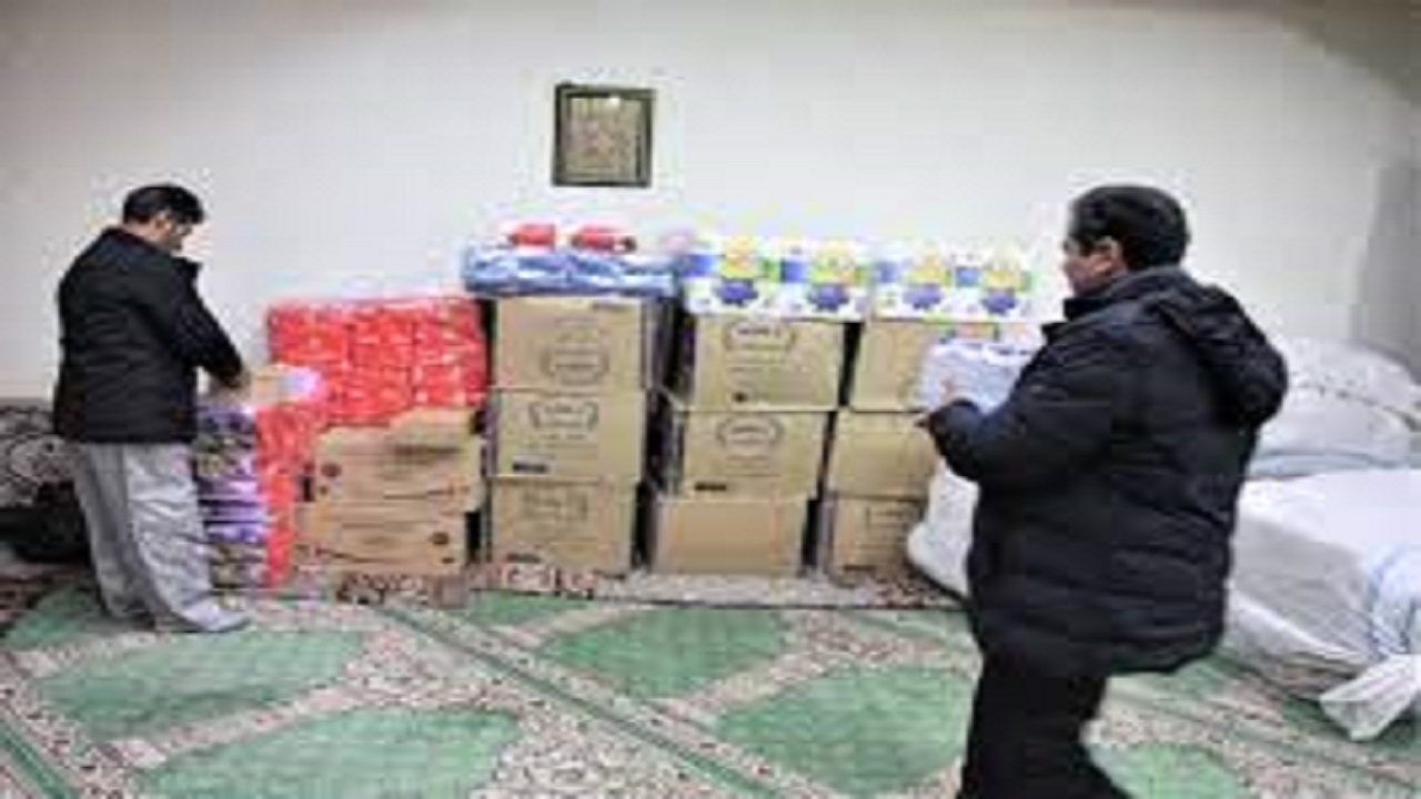 ارسال کمک‌های اتحادیه اصناف شهرکرد به زلزله زدگان خوی