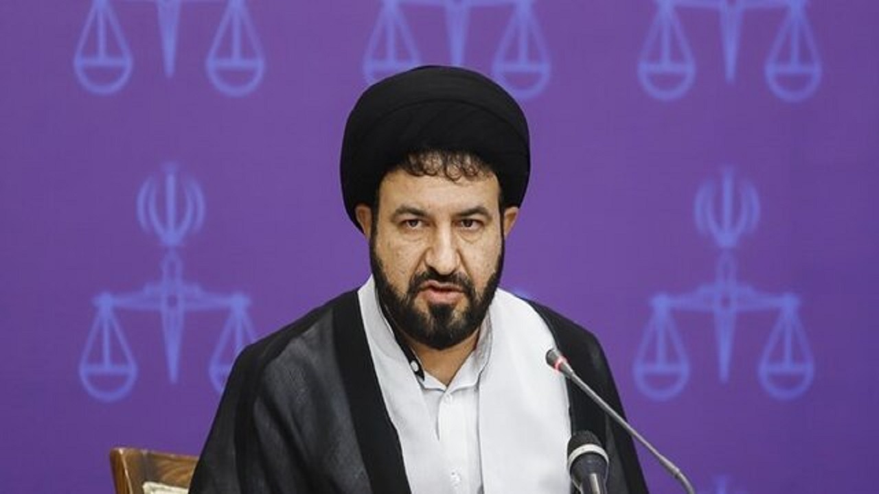 جوان ما امروز معترض است چون نتوانسته‌ایم دستاورد‌های نظام را برای او تبیین کنیم