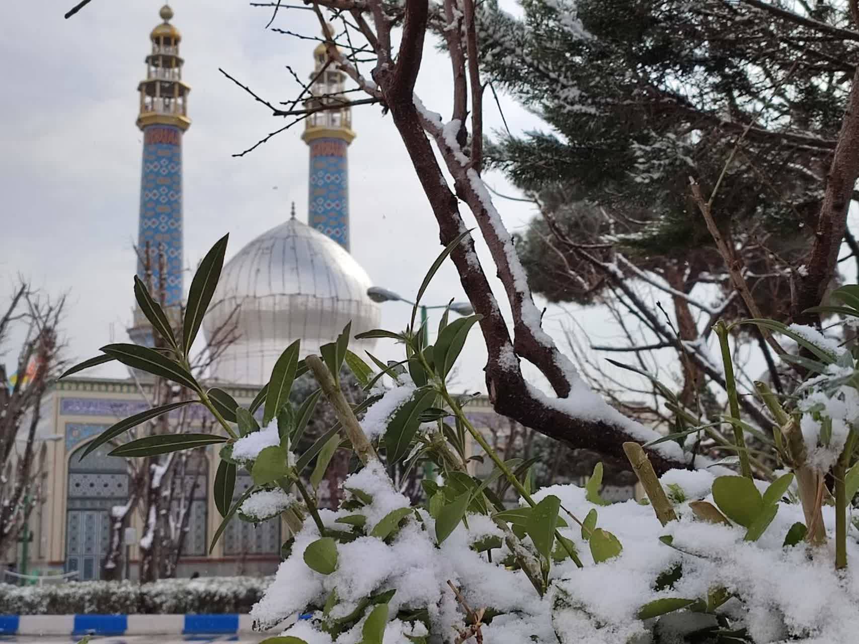 سفر یک روز برفی در اقصی نقاط کشور + تصاویر
