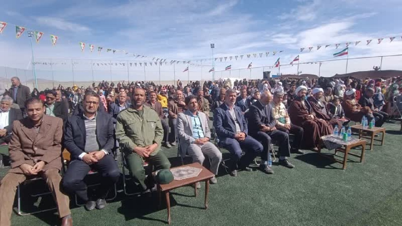 برگزاری جشن بزرگ روستایی و عشایر در خاتم