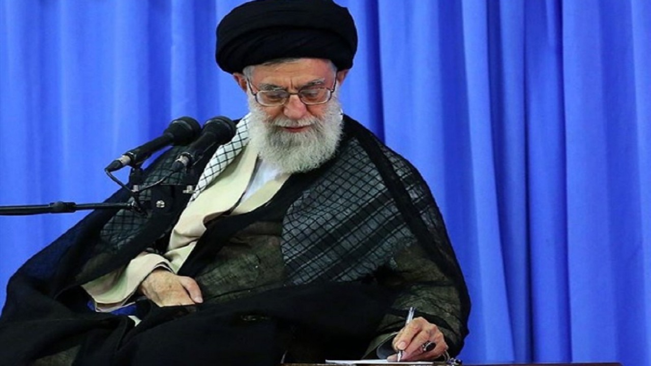 موافقت رهبر انقلاب با آزادی ۱۴۸ زندانی یزدی