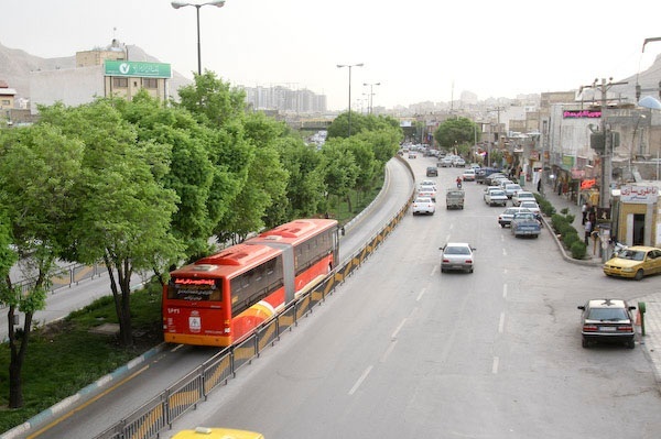 حمل و نقل عمومى زير ذره بين مديريت شهرى/ زاكانى: بين عملكرد و بودجه ارتباطى نيست
