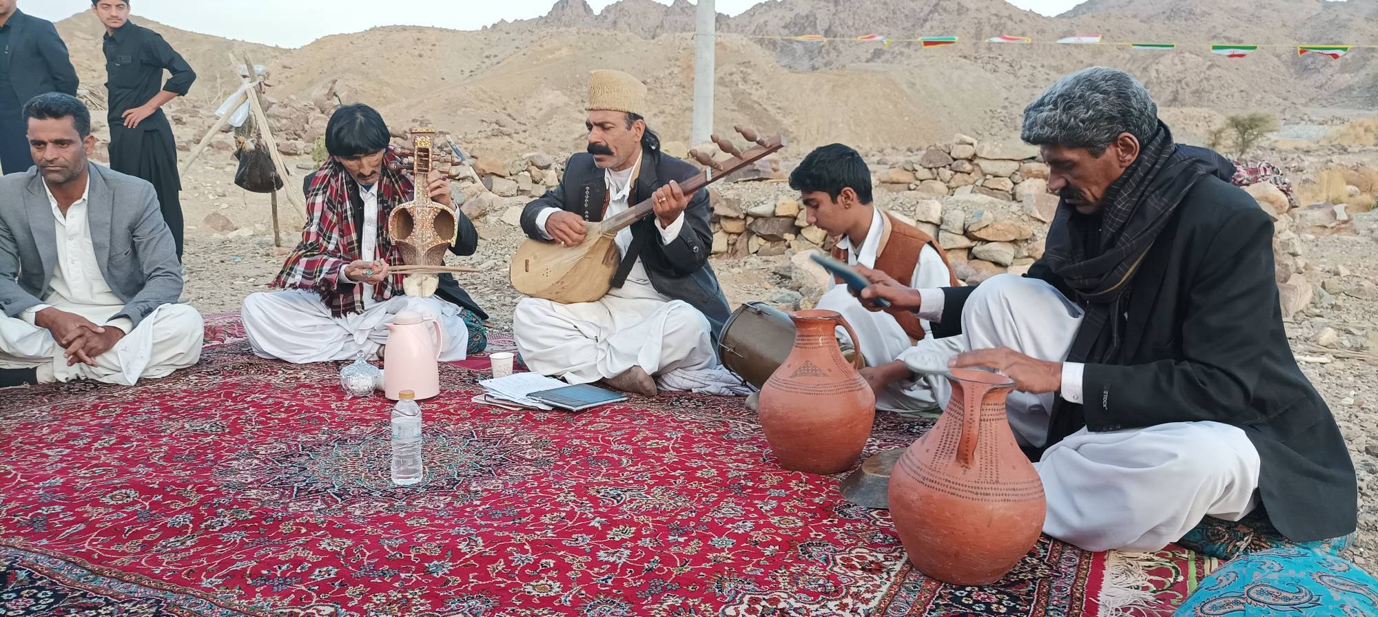 جشن برق رسانی در آخرین روستا&zwnj;های شهرستان ریگان