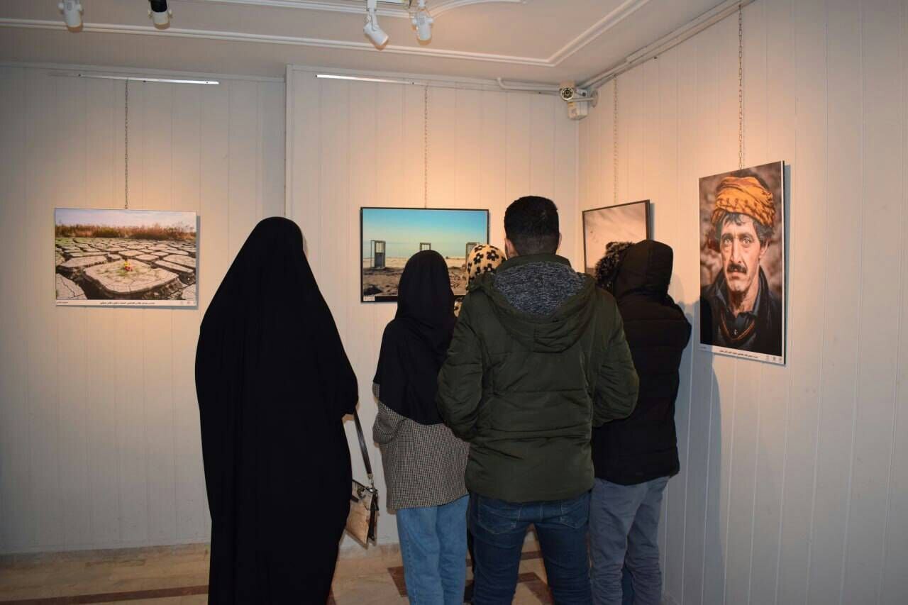 نمایشگاه عکس در نیشابور