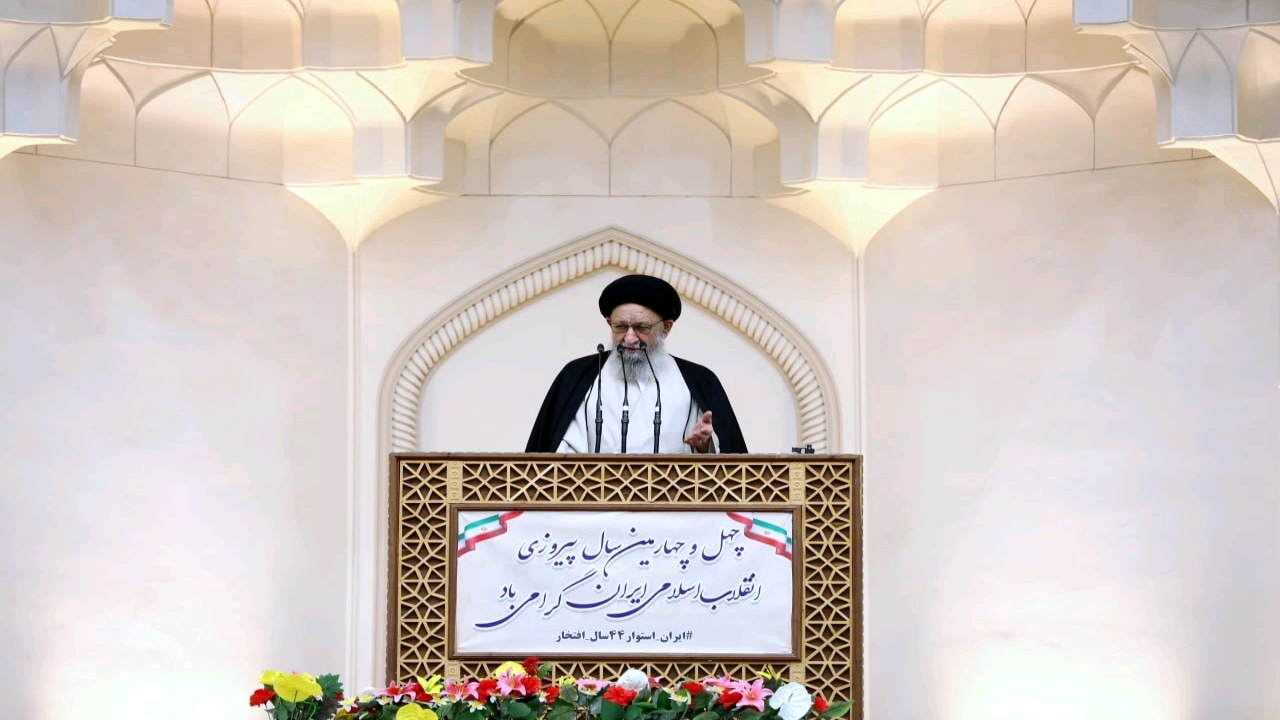 شرکت در راهپیمایی ۲۲ بهمن یک وظیفه شرعی و ملی است