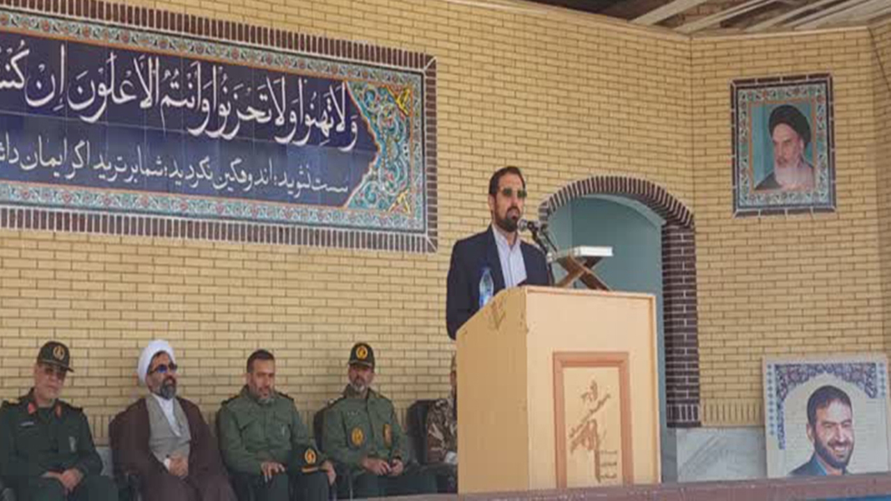 ادامه دهنده راه شهدا و ایثارگران در حفظ دستاورد‌های انقلاب اسلامی باشیم