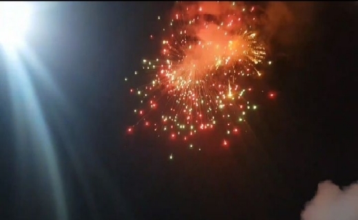 طنین الله اکبر از مناطق مختلف گیلان به وقت ساعت ۲۱ شب ۲۲ بهمن ۱۴۰۱