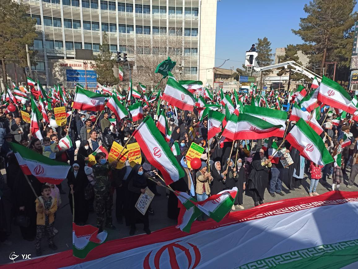 راهپیمایی 22 بهمن در کرمان