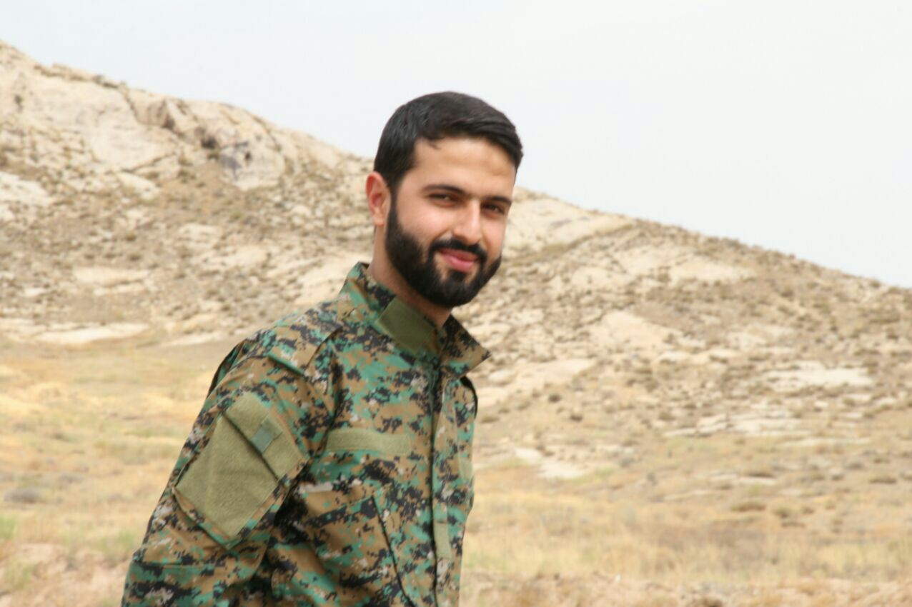 لبخند شهید