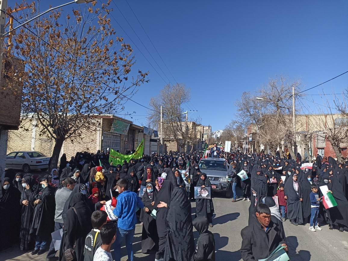 راهپیمایی 22 بهمن در رابر راهپیمایی 22 بهمن در رابر