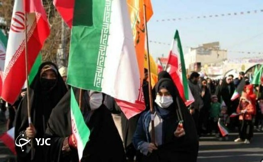 راهپیمایی مردم قم در ۲۲ بهمن ۱۴۰۱+ تصاویر