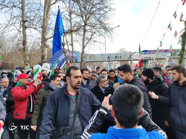 جشن پیروزی انقلاب آغاز شد + فیلم و تصاویر