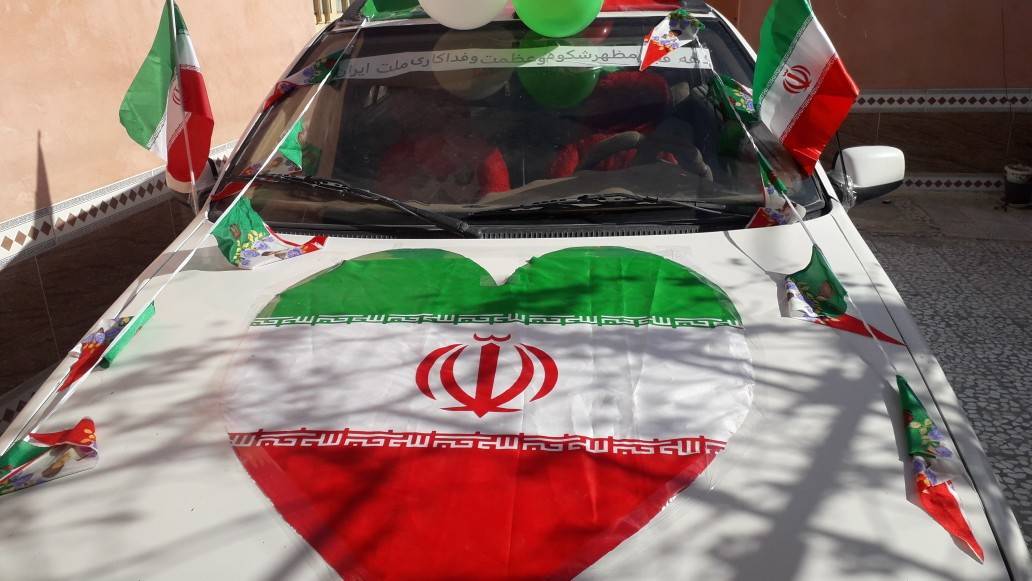 رژه خودرویی خوزستانی ها در روز جشن انقلاب راهپیمایی ۲۲ بهمن به روایت شهروندخبرنگارها + فیلم و تصاویر