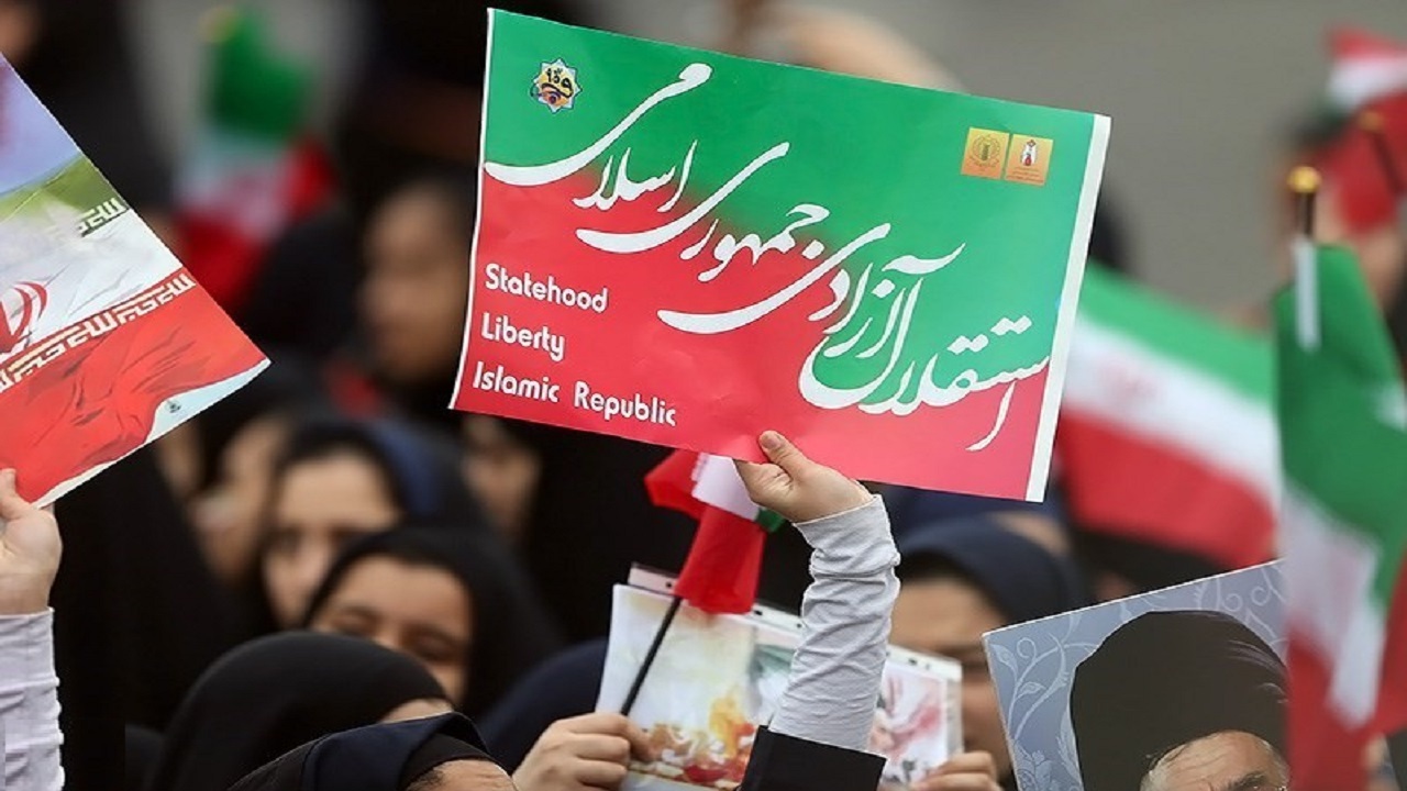 حضور حماسی مردم اردبیل در راهپیمایی ۲۲ بهمن+ عکس