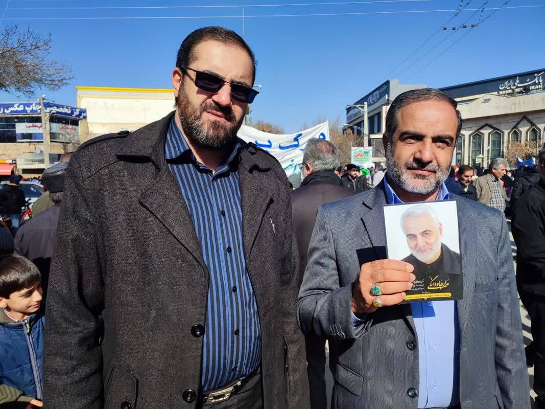 جلوه گری حماسه و عشق به انقلاب و میهن