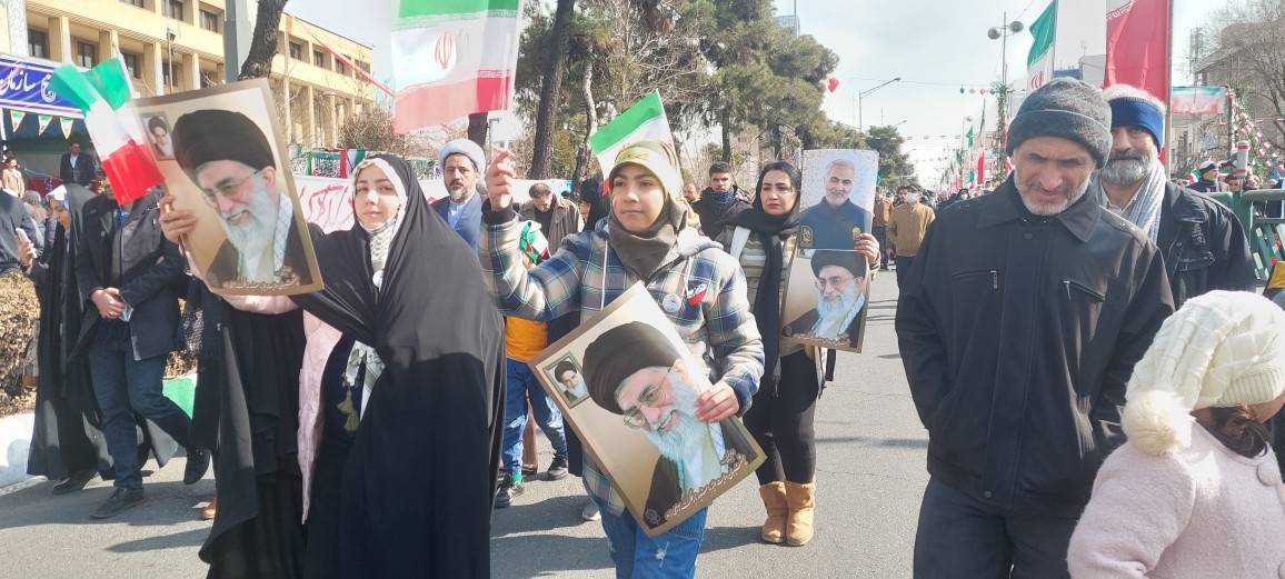 جشن پیروزی انقلاب جشن پیروزی انقلاب