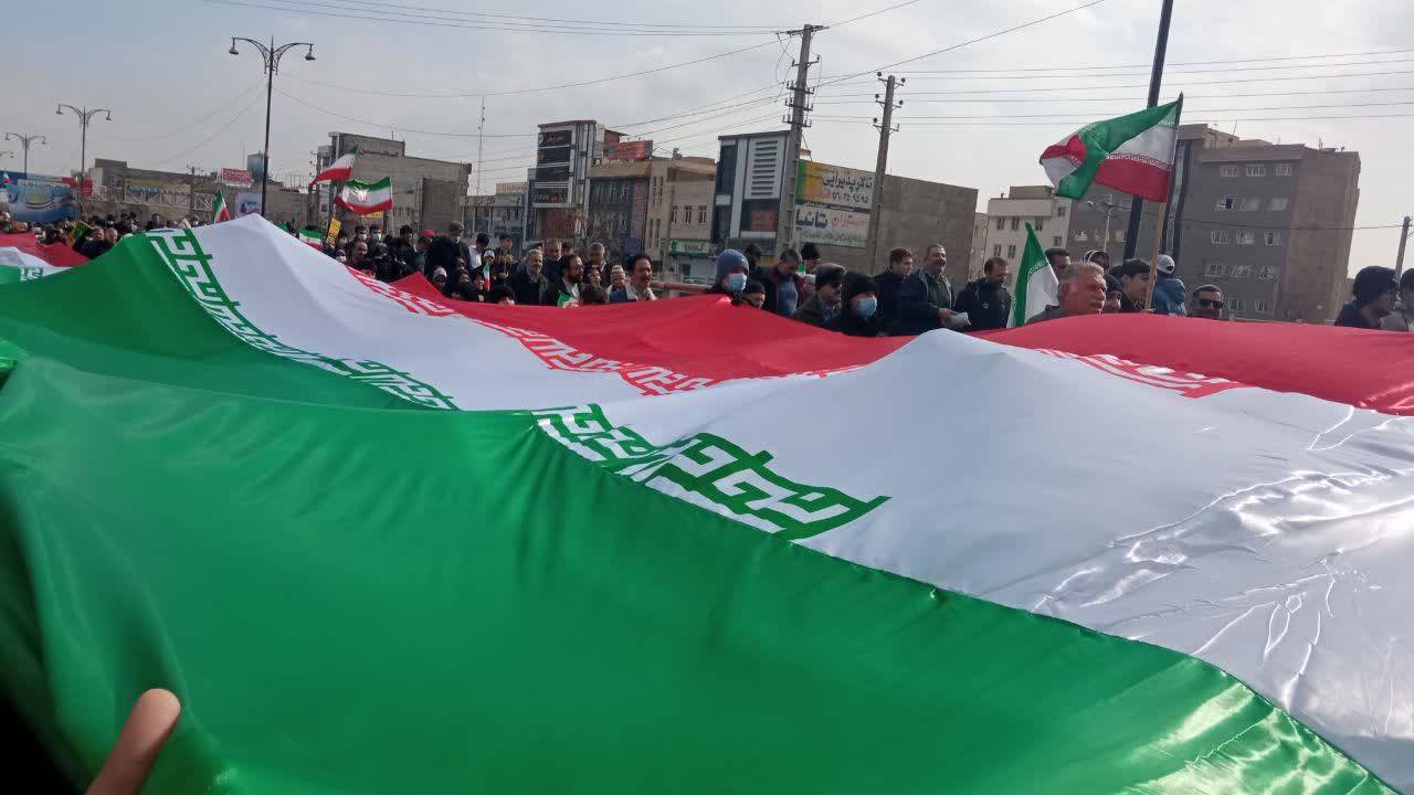 راهپیمایی در سالروز پیروزی انقلاب اسلامی