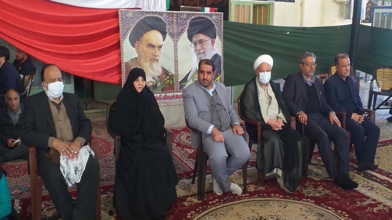 مقام معظم رهبری، طلایه دار عظمت جامعه جهانی