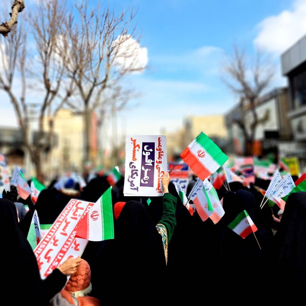 راهپیمایی ۲۲ بهمن به روایت شهروندخبرنگار&zwnj;ها + فیلم و تصاویر