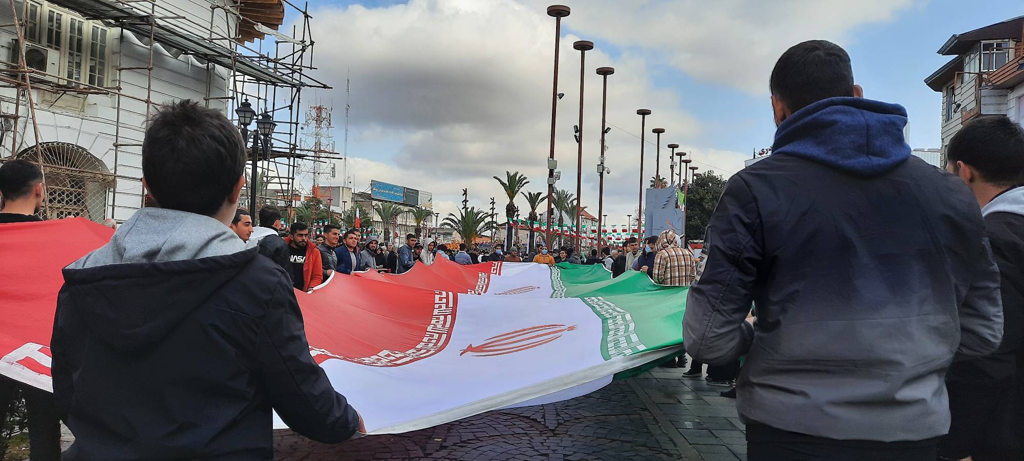 راهپیمایی ۲۲ بهمن به روایت شهروندخبرنگار&zwnj;ها + فیلم و تصاویر