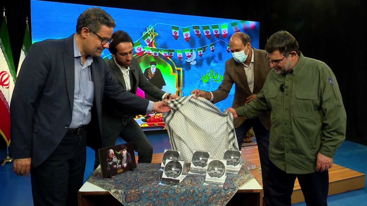 رونمایی از ۵ مستند در صدا و سیمای مرکز خلیج فارس با حضور سردار تنگسیری