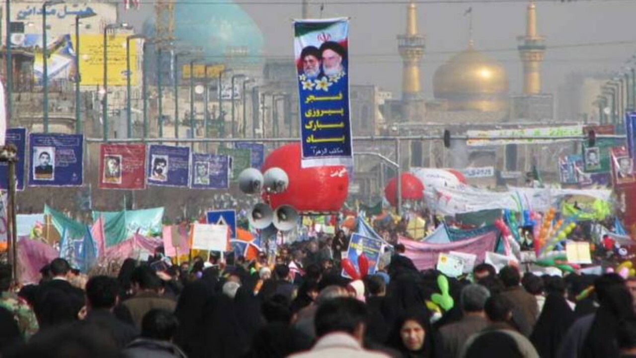 حضور اتباع افغانستانی مقیم مشهد در جشن انقلاب + فیلم