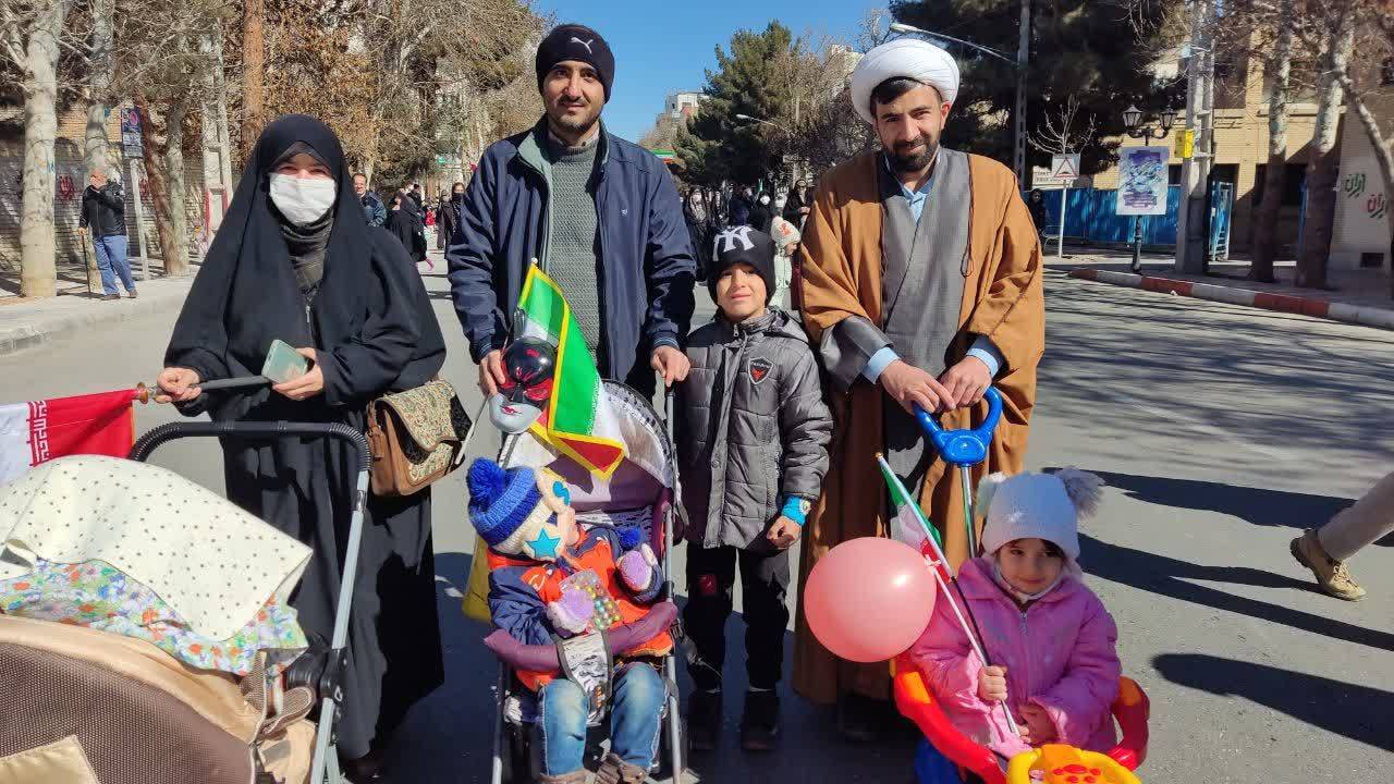 راهپیمایی ۲۲ بهمن به روایت شهروندخبرنگار&zwnj;ها + فیلم و تصاویر