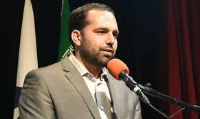 استانداری تهران باید همه مقاطع تحصیلی را به دلیل بارش برف تعطیل می‌کرد