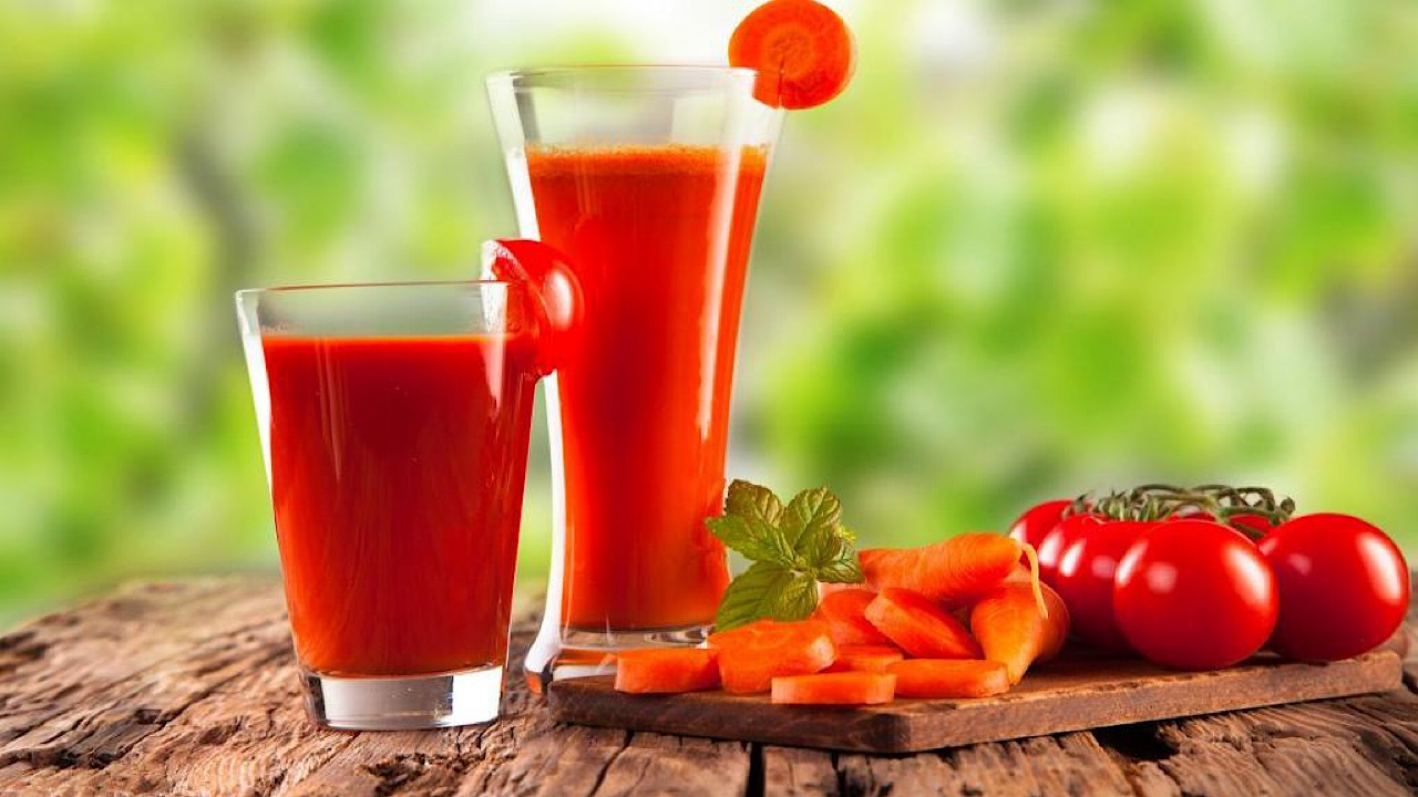 فواید مصرف آب گوجه فرنگی