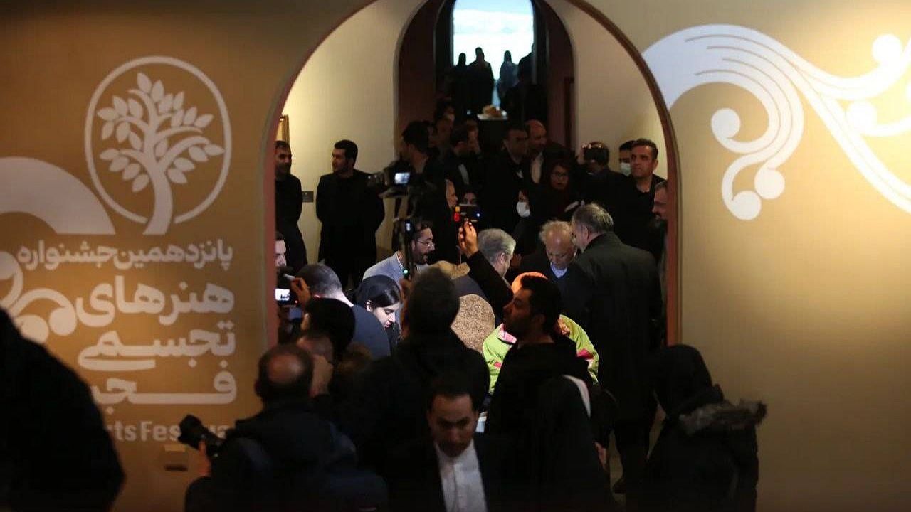 حضور خوشنویسان با عیار بالا در پانزدهمین جشنواره هنرهای تجسمی فجر
