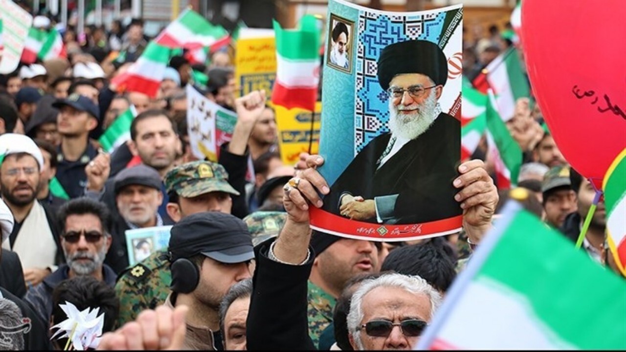 جشن اتباع افغانستانی برای سالروز پیروزی انقلاب اسلامی در فضای مجازی + فیلم