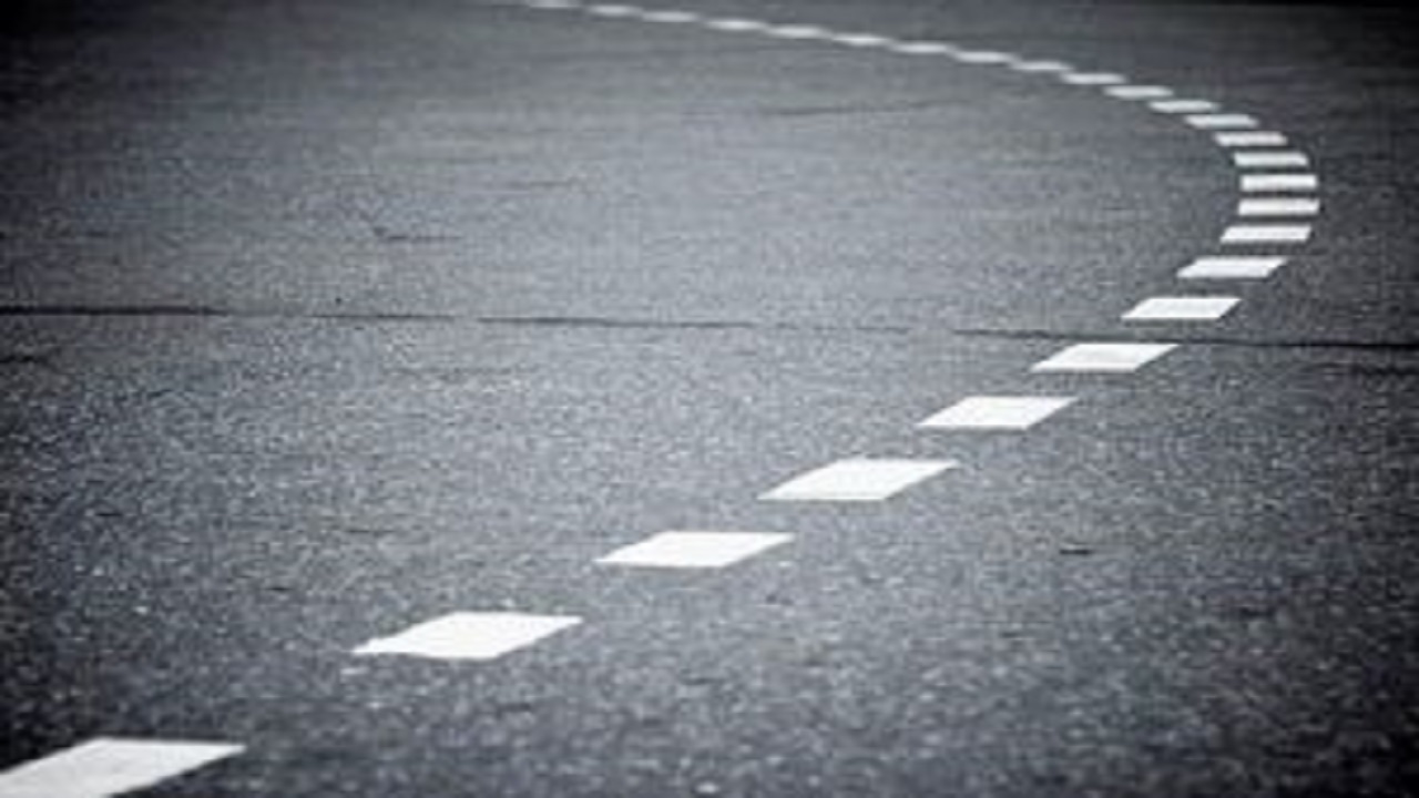 خط کشی بیش از هزار کیلومتر از راه‌های ارتباطی جنوب سیستان و بلوچستان