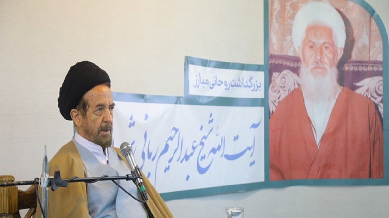 مراسم گرامیداشت عالم مجاهد آیت‌الله ربانی شیرازی (ره) در قم برگزار شد