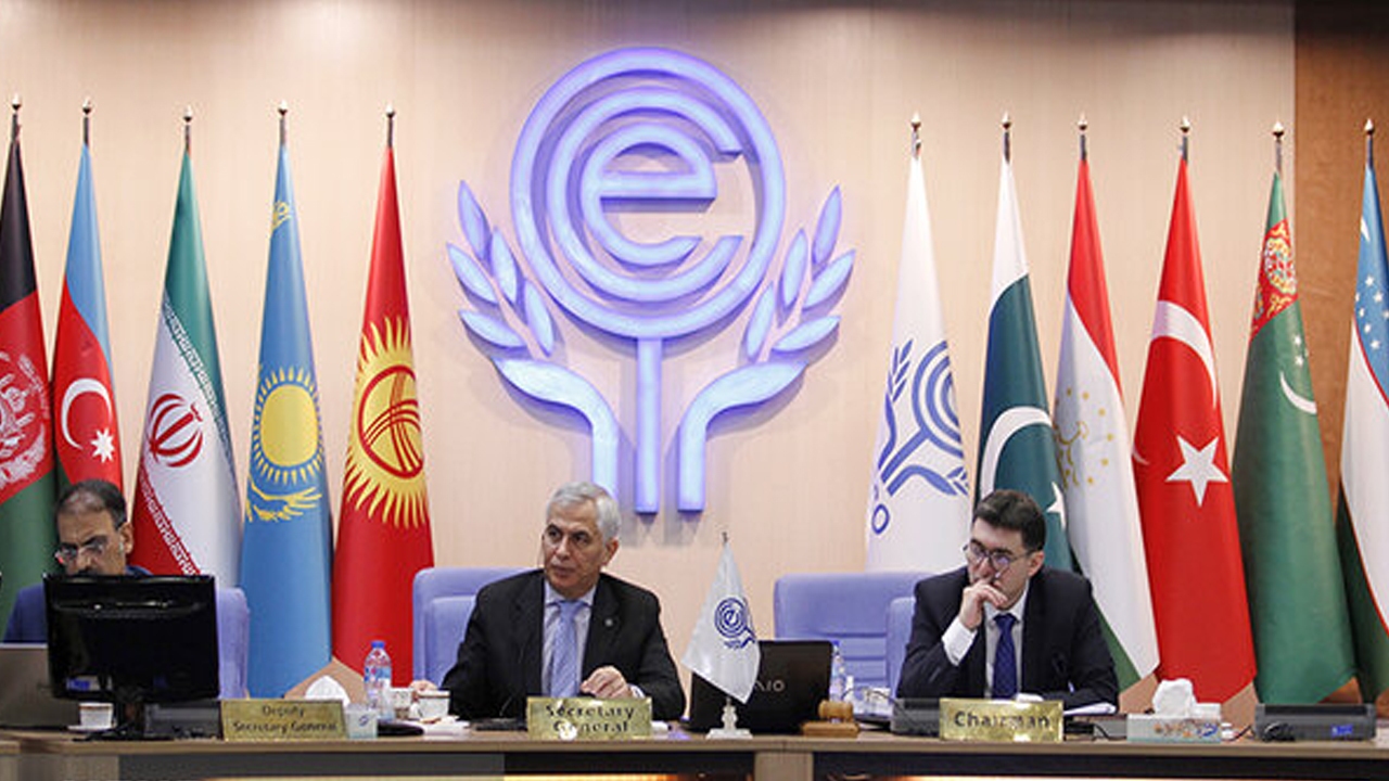 استقبال شورای برنامه‌ریزی اِکو از طرح سازمان زمین شناسی ایران