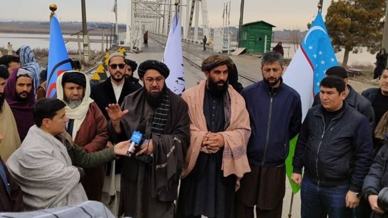 افغانستان و ازبکستان قرارداد ریلی امضا کردند
