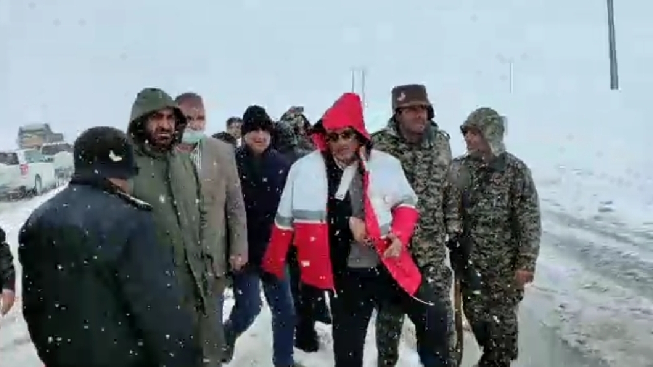 تردد در گردنه گوشنگلی با کُندی در حال انجام است